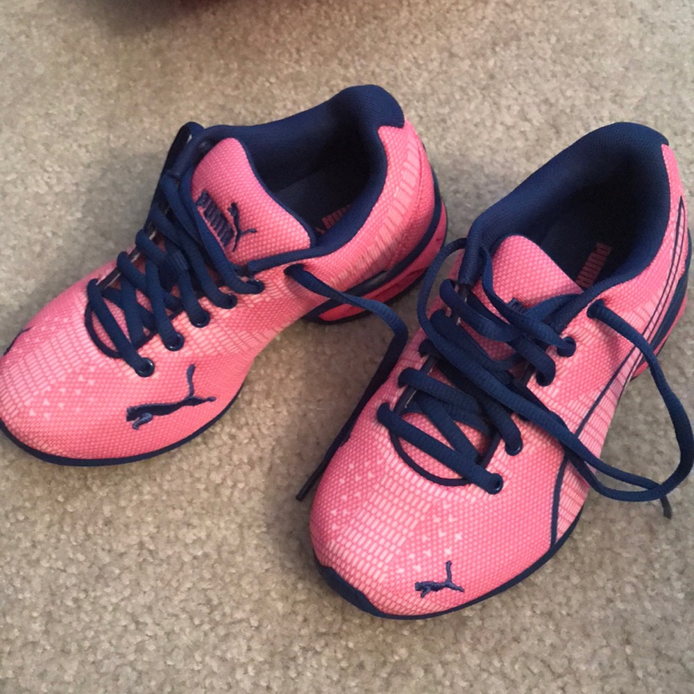 Girls Puma shoes size 1